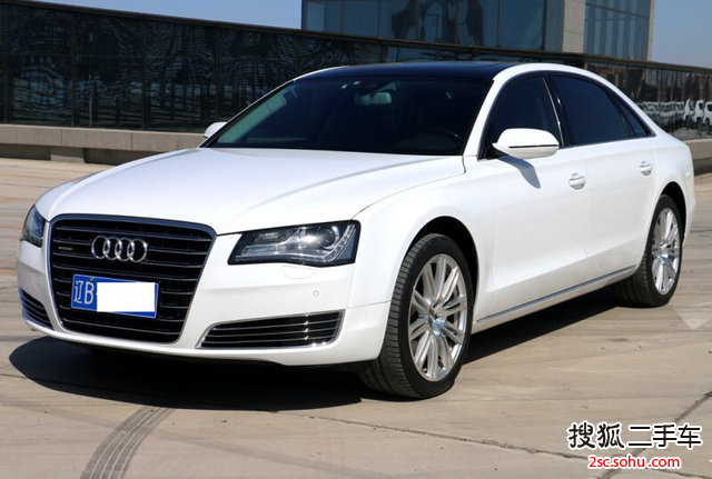 奥迪A8L2014款50 TFSI quattro尊贵型