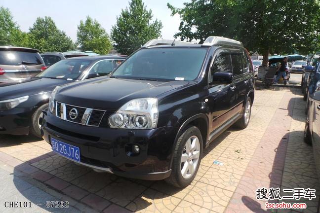 日产奇骏2010款2.5L CVT至尊版 4WD