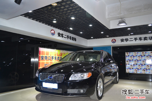 沃尔沃S80L2010款2.5T 智尊版