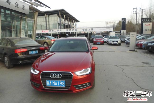 奥迪A4L2013款35 TFSI 自动豪华型