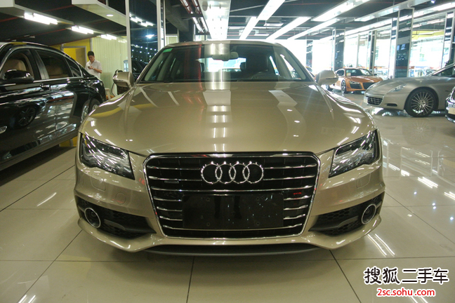 奥迪A72012款3.0TFSI quattro豪华型