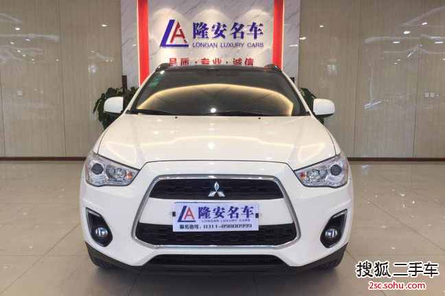 三菱新劲炫 ASX2015款2.0L 自动四驱尊贵版