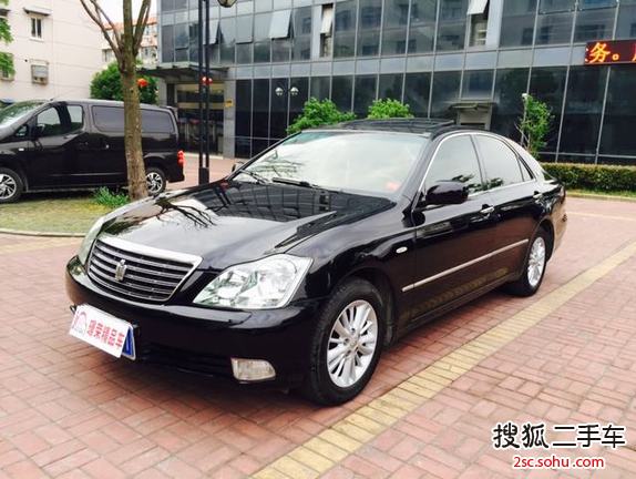 丰田皇冠2005款3.0L Royal E