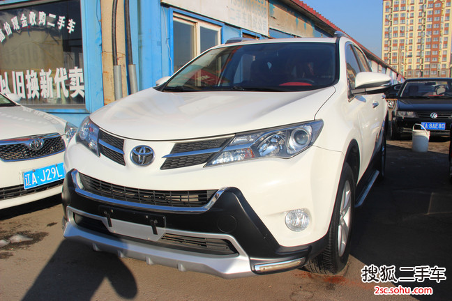 丰田RAV42013款2.0L CVT四驱风尚版 