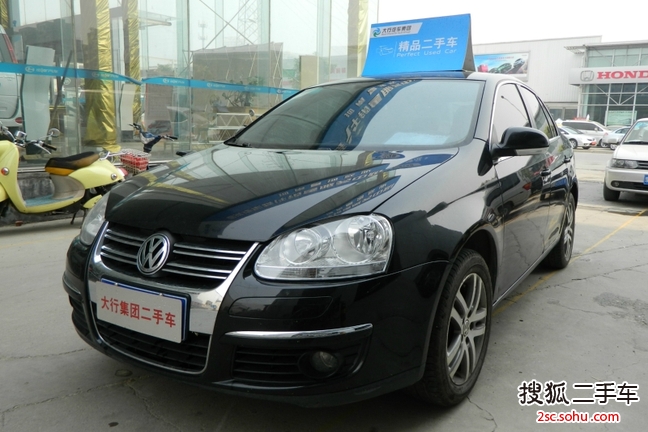 大众速腾2011款1.6L 手动 时尚型