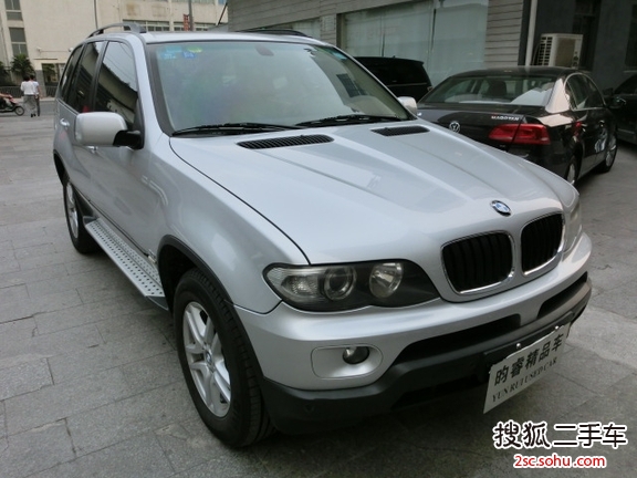 宝马X52006款3.0i