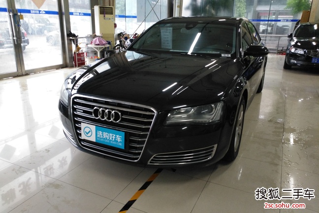 奥迪A8L2013款45 TFSI quattro豪华型