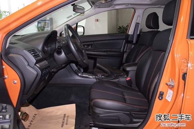 斯巴鲁XV2014款2.0L 自动舒适版