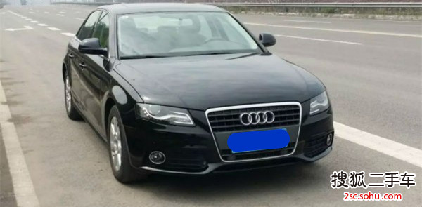 奥迪A4L2012款2.0TFSI 舒适型