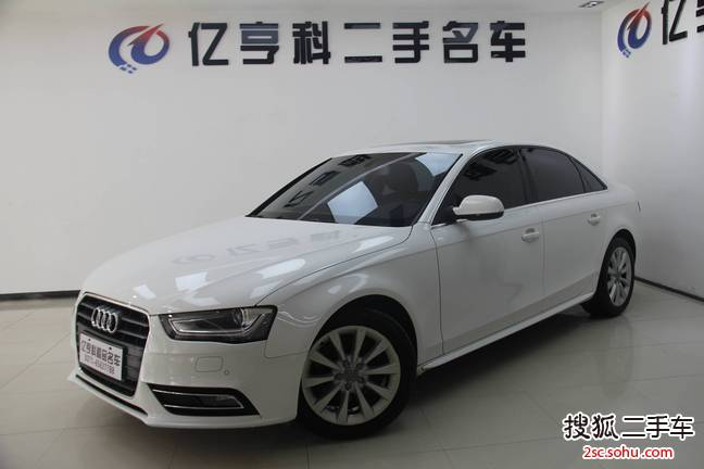 奥迪A4L2013款35 TFSI 自动标准型