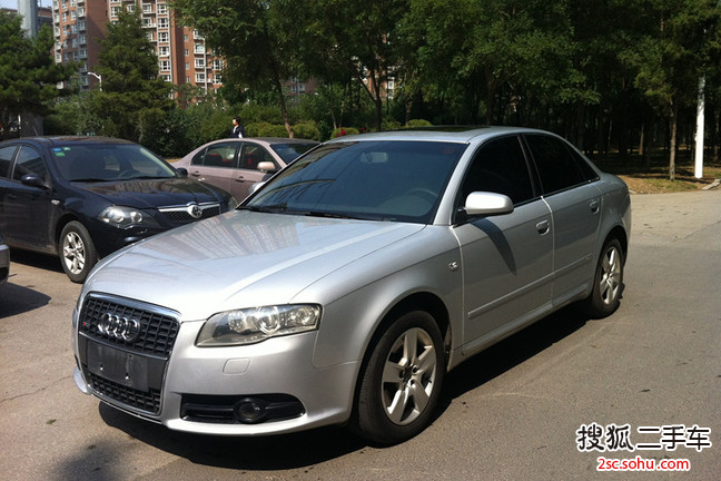 奥迪A42008款1.8T Sline(个性风格版)