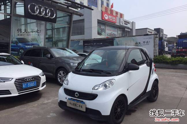 smartfortwo2013款1.0 MHD 新年特别版