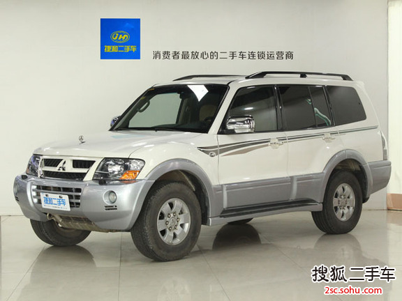 三菱帕杰罗2011款3.0L GLS 自动 四驱