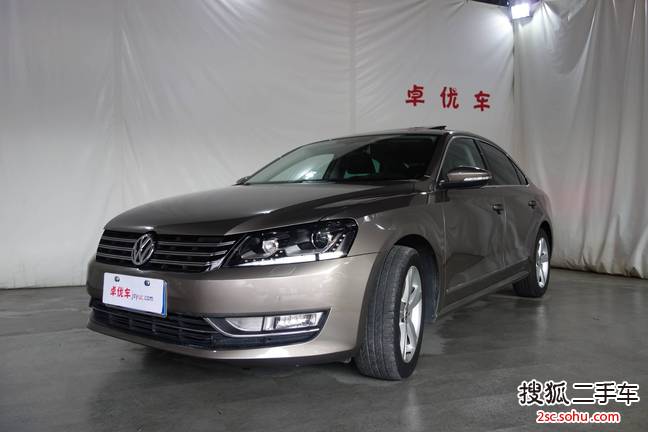 大众帕萨特2011款1.8TSI DSG御尊版