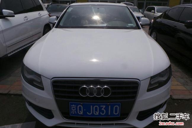 奥迪A4L2010款2.0TFSI 舒适型