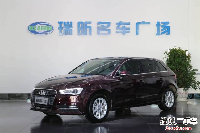 奥迪A3 Sportback2015款35 TFSI 300万纪念智领版