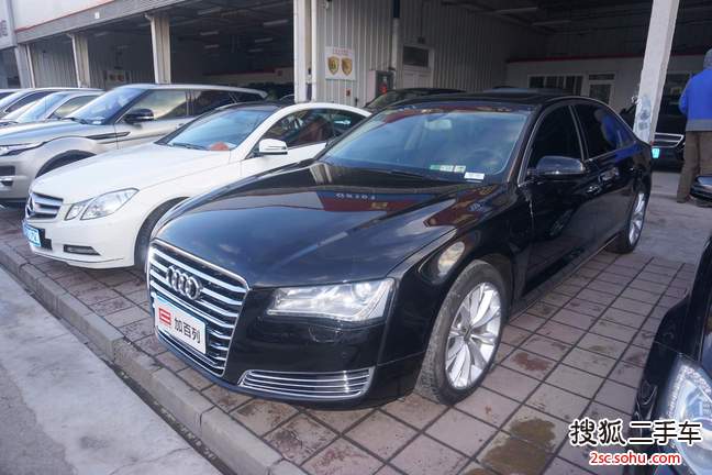 奥迪A8L2013款45 TFSI quattro舒适型