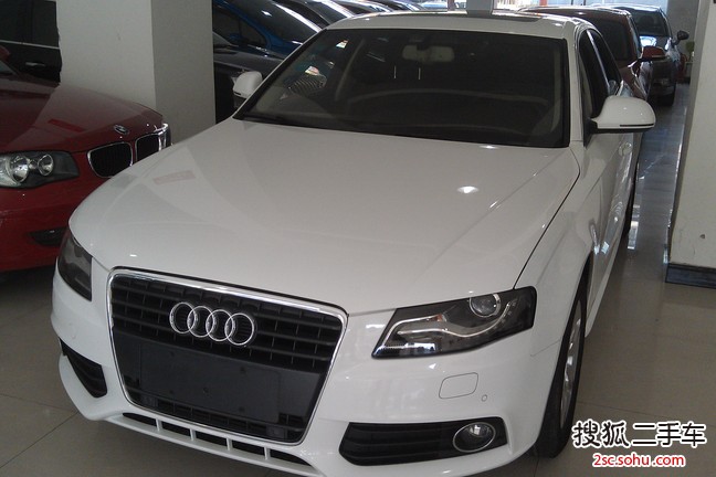 奥迪A4L2011款2.0TFSI 豪华型