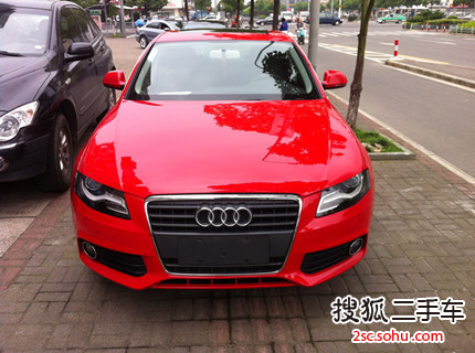 奥迪A4L2011款2.0TFSI 舒适型