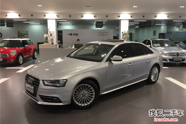 奥迪A4L2013款35 TFSI 自动技术型