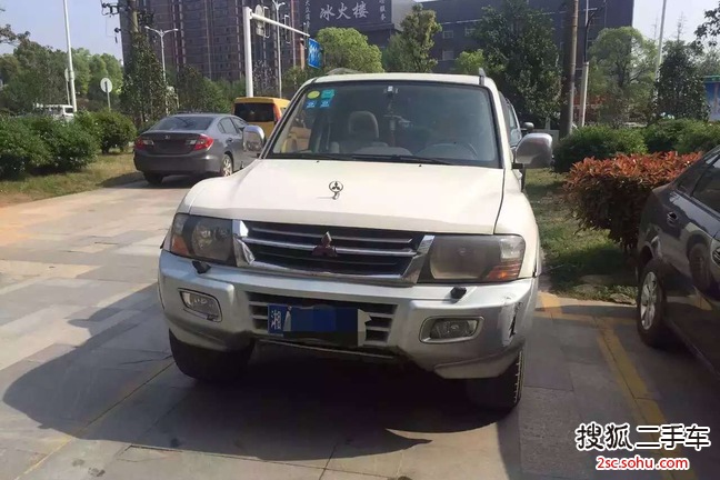 三菱帕杰罗sport2003款3.0 GLS 自动 四驱