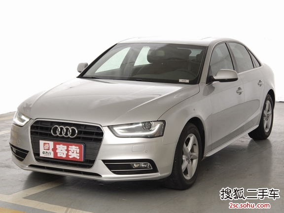 奥迪A4L2013款35 TFSI 自动舒适型