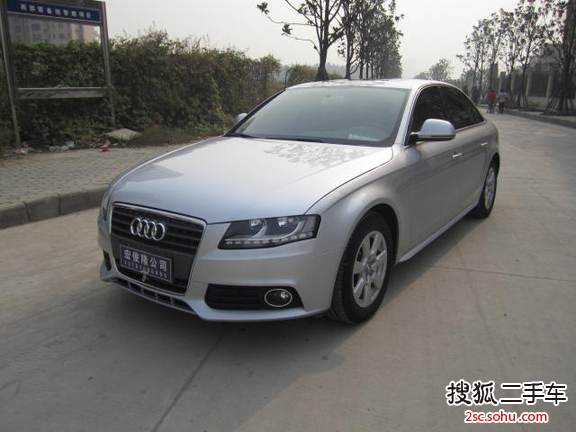 奥迪A4L2010款1.8TFSI 舒适型