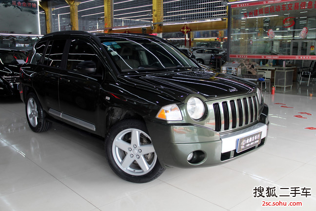 Jeep指南者2010款2.4L 限量版