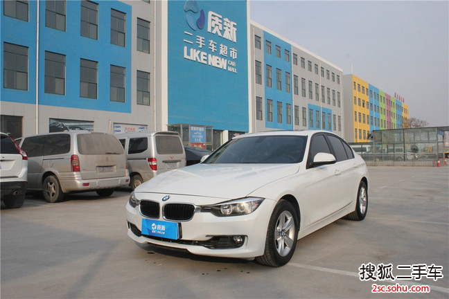 宝马3系2015款320i 进取型