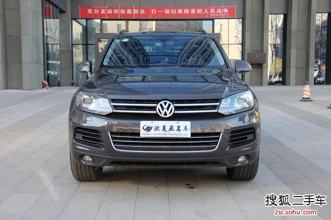 大众途锐2011款3.0TSI V6 豪华型 