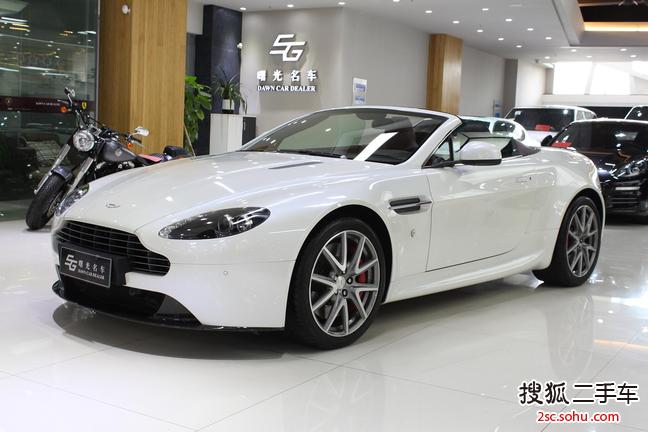 阿斯顿马丁V8 Vantage2011款4.7 Sportshift Coupe