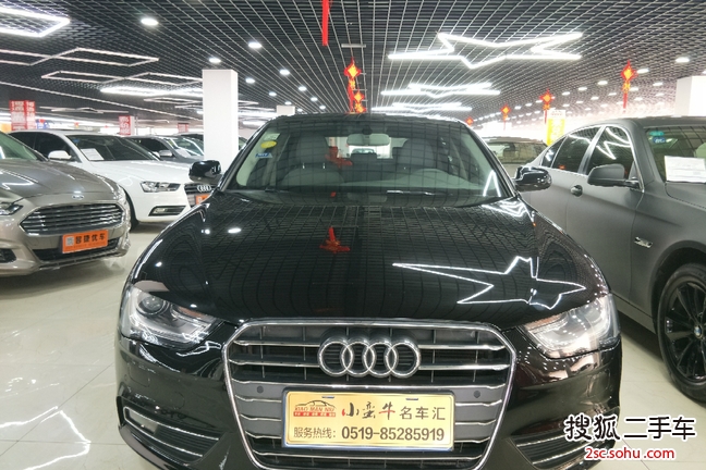 奥迪A4L2013款35 TFSI 自动舒适型