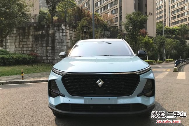 新宝骏RS-32020款1.5L CVT 24小时在线豪华型