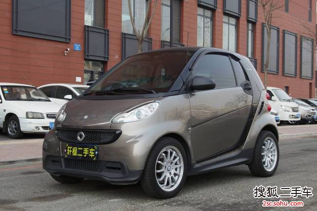 smartfortwo2013款1.0 MHD 硬顶巧克力特别版