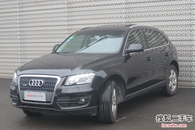 奥迪Q52010款2.0TFSI 技术型