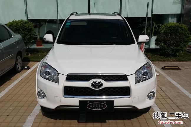 丰田RAV42011款2.4L 自动四驱豪华版 