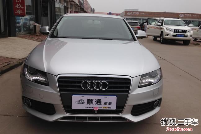 奥迪A4L2009款2.0TFSI 标准型