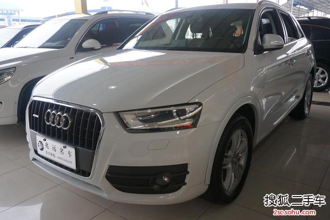 奥迪Q32013款35 TFSI 全时四驱豪华型