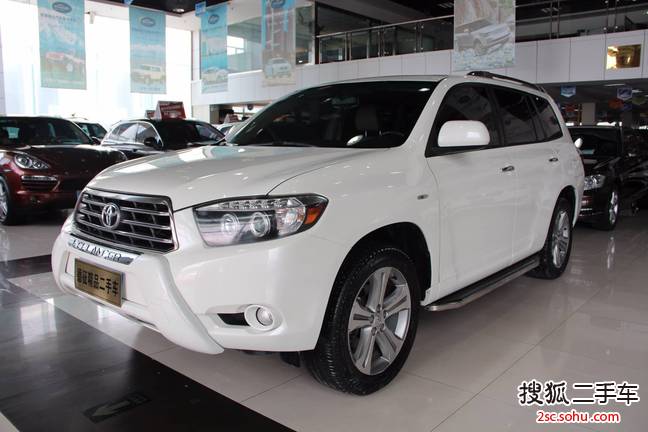 丰田汉兰达2011款2.7L 两驱7座豪华导航版 
