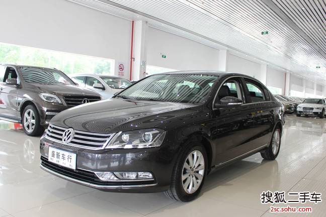 大众迈腾2012款2.0TSI DSG 豪华型