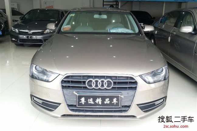 奥迪A4L2013款35 TFSI 自动舒适型