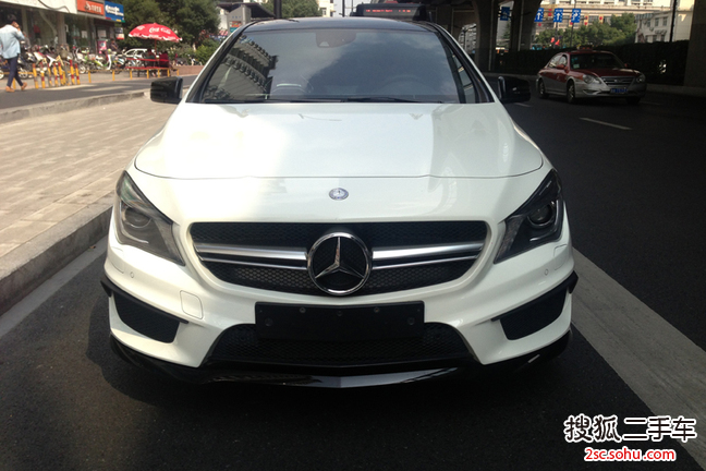 奔驰CLA45 AMG2014款CLA45 AMG 4MATIC