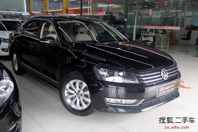 大众帕萨特2013款1.8TSI DSG尊荣版