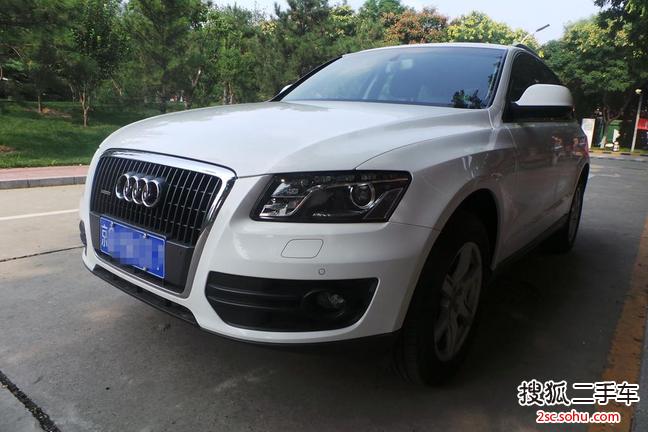 奥迪Q52011款2.0TFSI 技术型