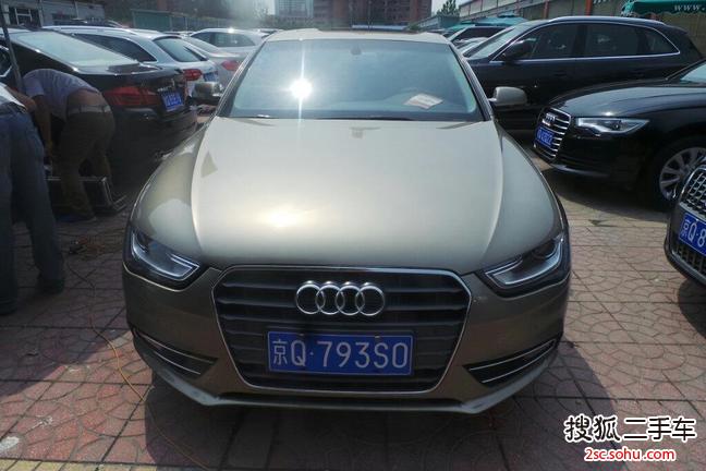 奥迪A4L2013款35 TFSI(2.0T)自动豪华型