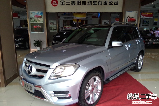 奔驰GLK级2015款GLK 260 4MATIC 动感型 极致版