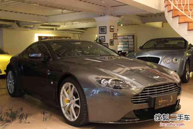 阿斯顿马丁V8 Vantage2012款4.7 S Coupe