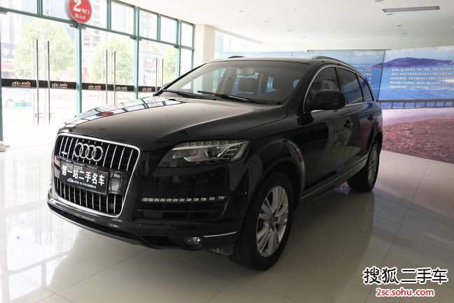 奥迪Q72013款35 TFSI 舒适型