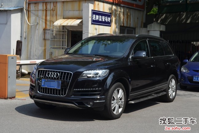 奥迪Q72011款3.0TFSI 舒适型(L)