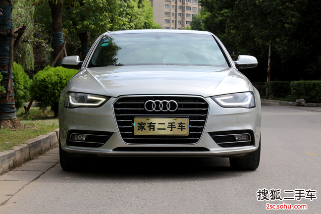 奥迪A4L2016款35 TFSI 自动舒适型